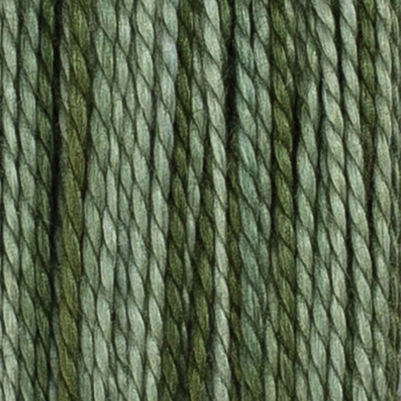 House of Embroidery Perle 12 56 A,B,C Holly 2 d0fb2e61-4f9d-4857-9b6f-41eb7cf38fa1