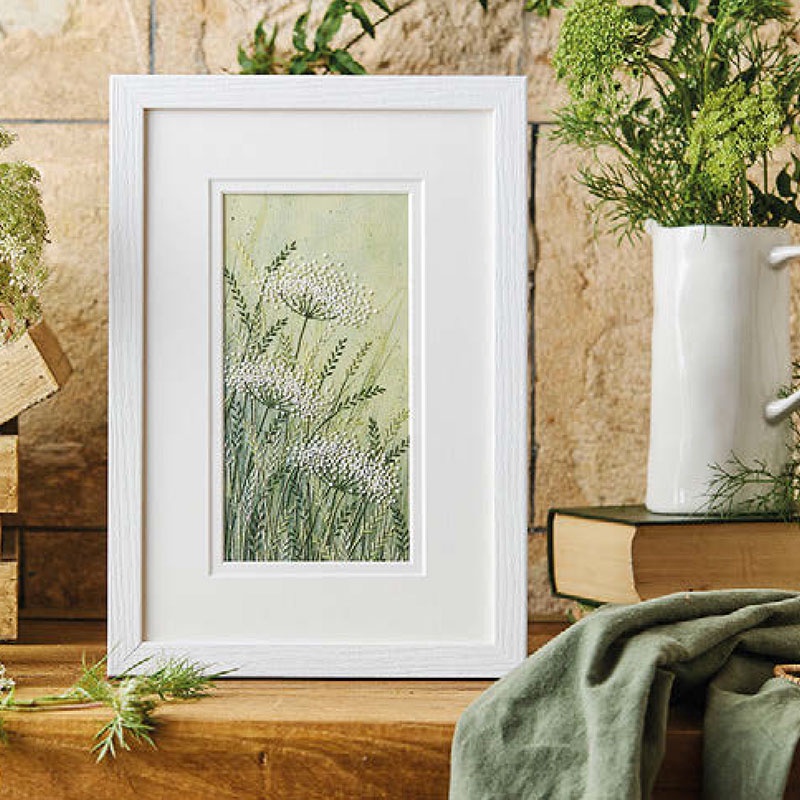 JO BUTCHER Where Meadows and Gardens Grow - The Embroidery of Jo Butcher 8 68acfc28-1fb8-41c4-984e-697664948d79