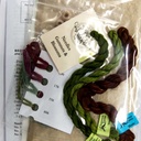 Blackberry Lane Gumnuts and Blossoms 1 08213c3a-9766-70dd-43ed-e1767a884e62