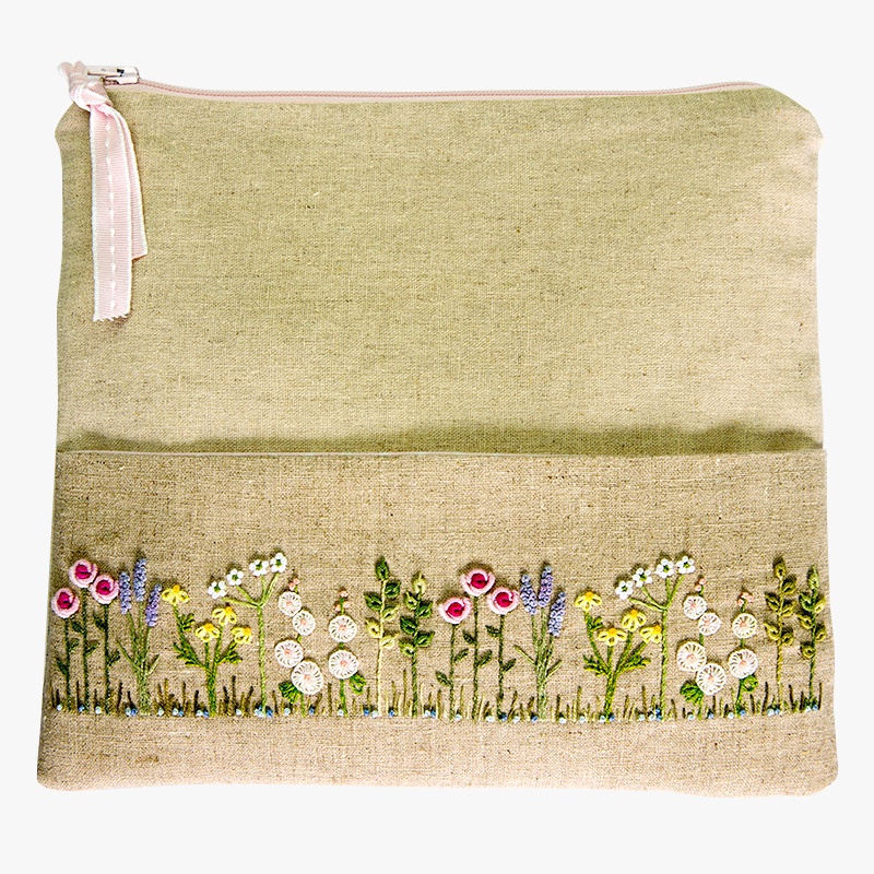 Ana Mallah Summer Blooms 1 85a3a049-9616-39a9-fef9-6ab8a335cf14