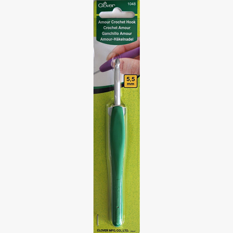 Clover Amour 5.5 Crochet Hook