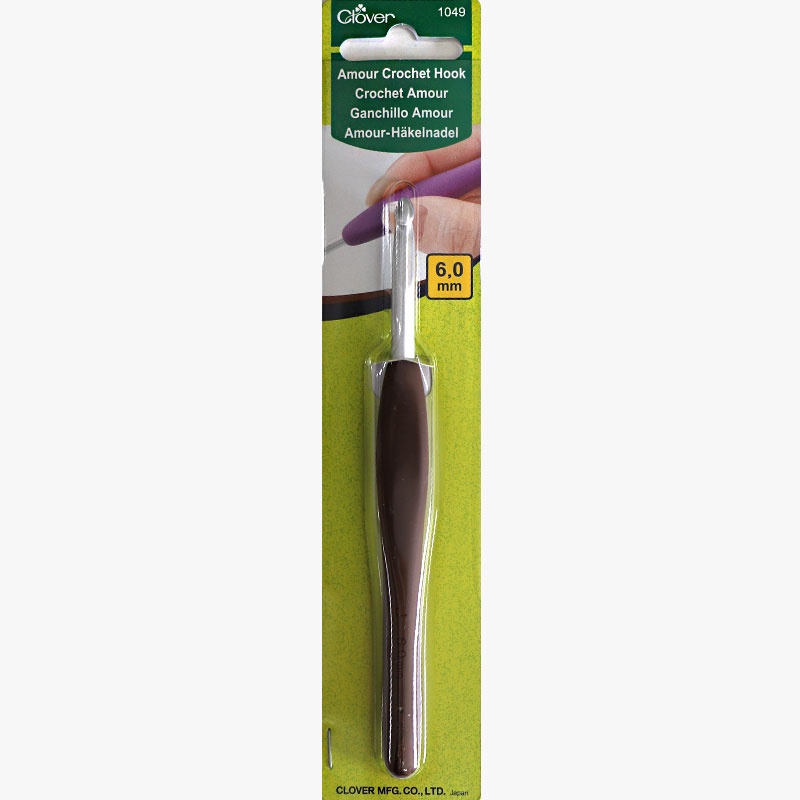 Clover Amour Crochet Hook 6mm