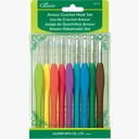 Clover Amour Crochet Hook Set Sizes 2.0-6.0mm