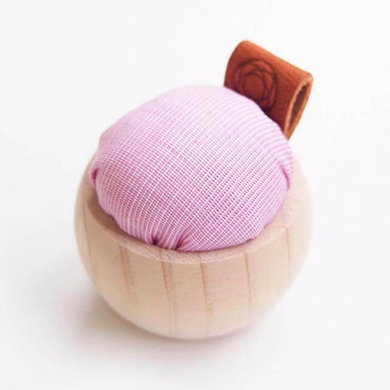 Cohana Pincushion of Cyprus & Bunshu Textile Pink