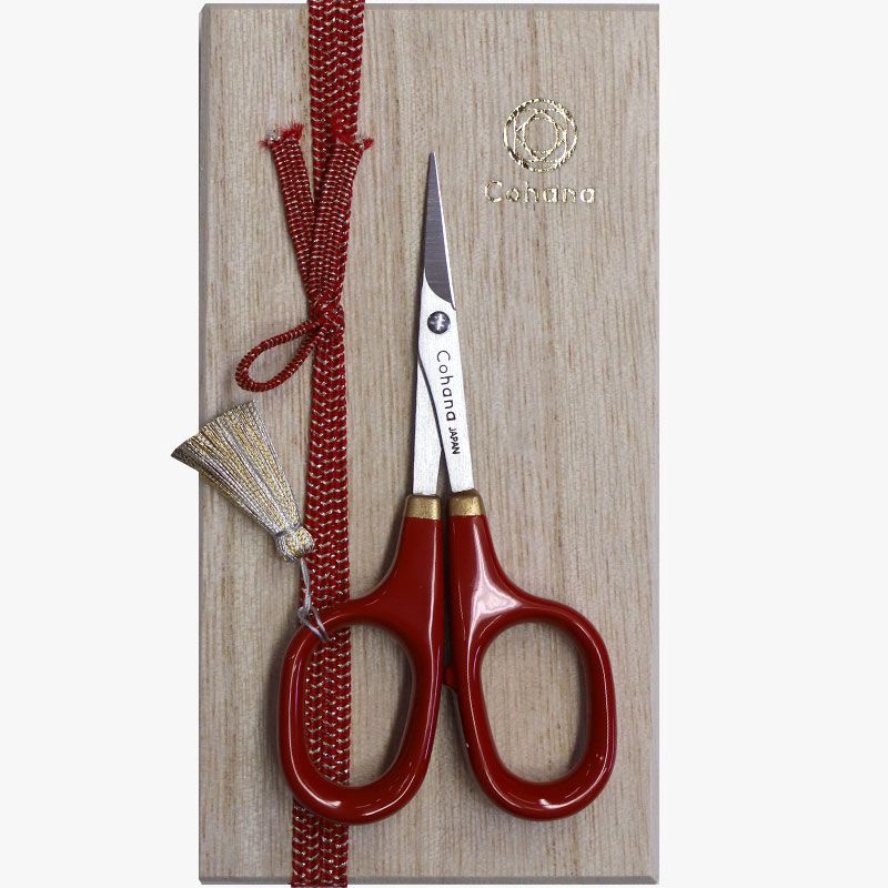Cohana Small Scissors with Gold Laquer Art Red
