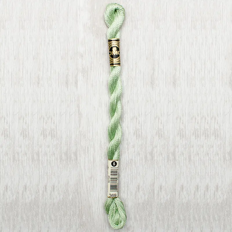DMC Perle #5 0369 Very Light Pistachio Green