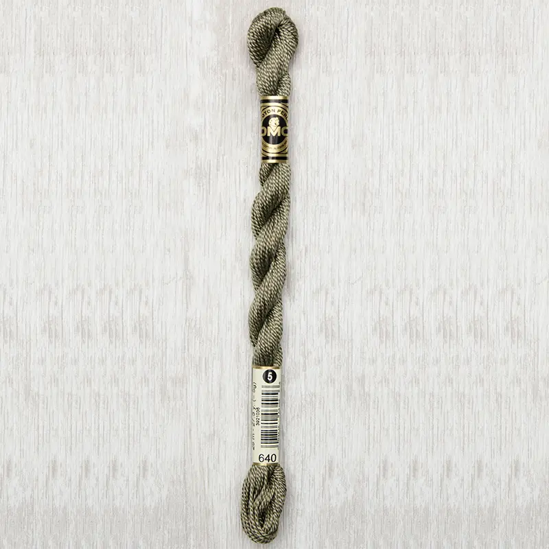 DMC Perle #5 0640 Very Dark Beige Gray