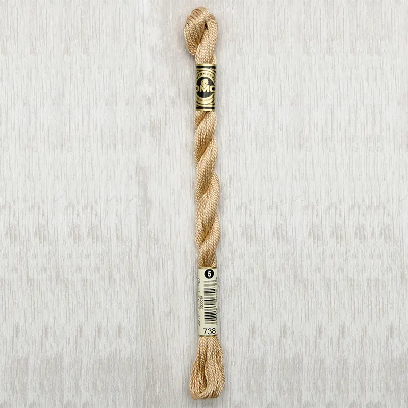 DMC Perle #5 0738 Very Light Tan