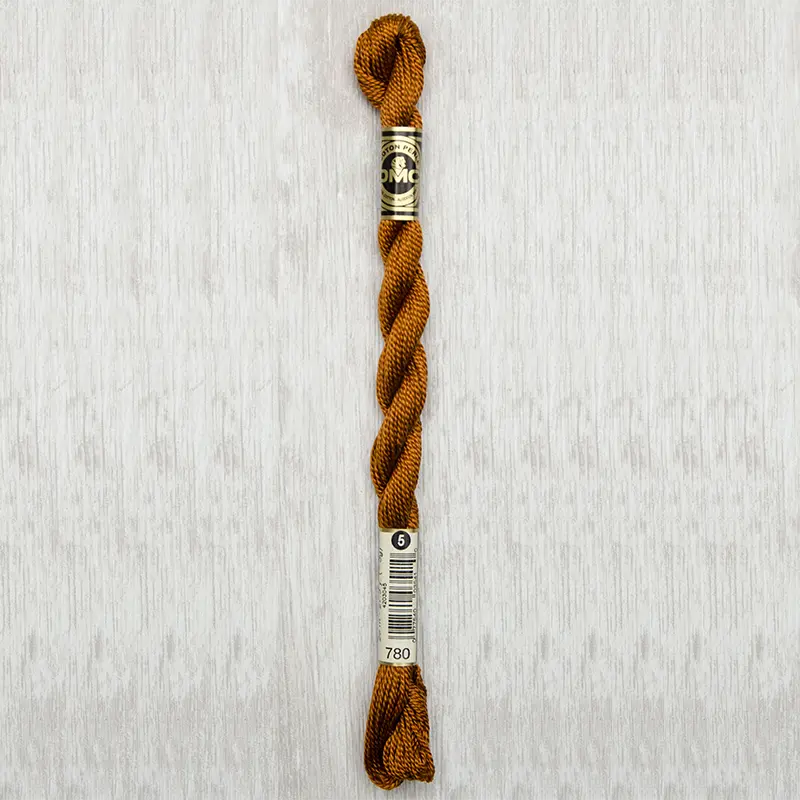 DMC Perle #5 0780 Ultra Very Dark Topaz