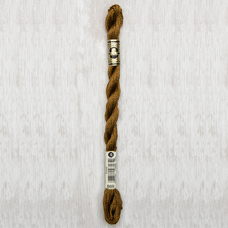 DMC Perle #5 0869 Very Dark Hazelnut Brown (Skein)