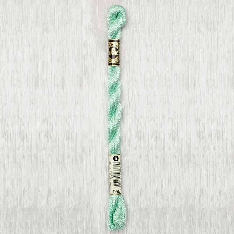 DMC Perle #5 0955 Light Nile Green
