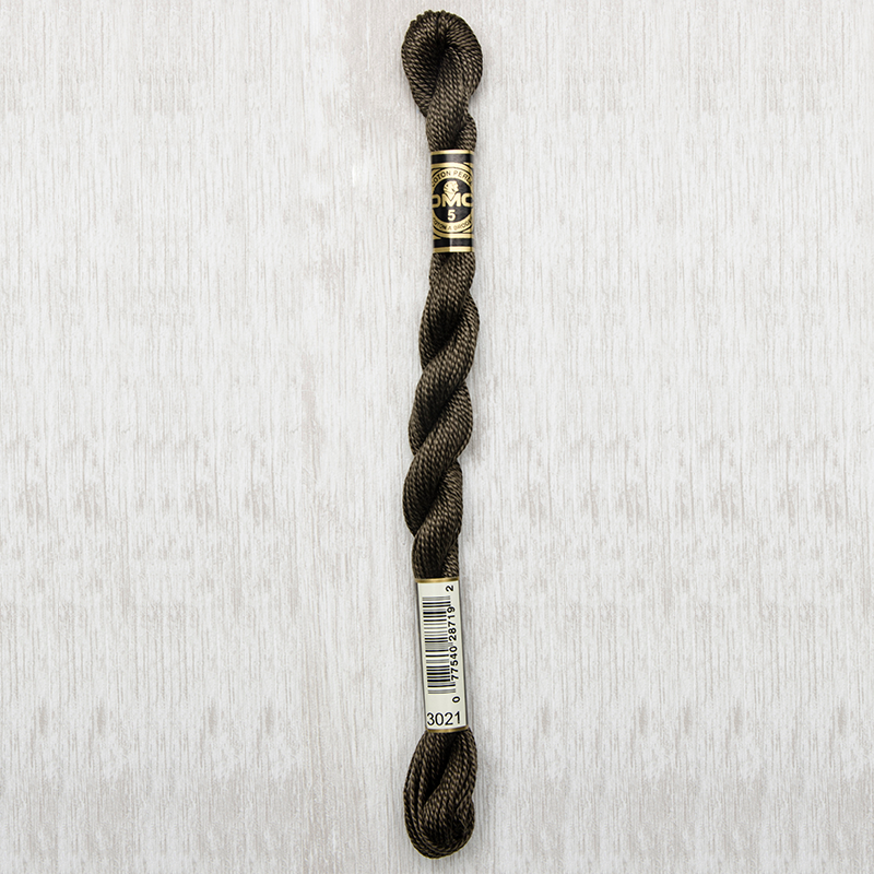 DMC Perle #5 3021 Very Dark Brown Gray