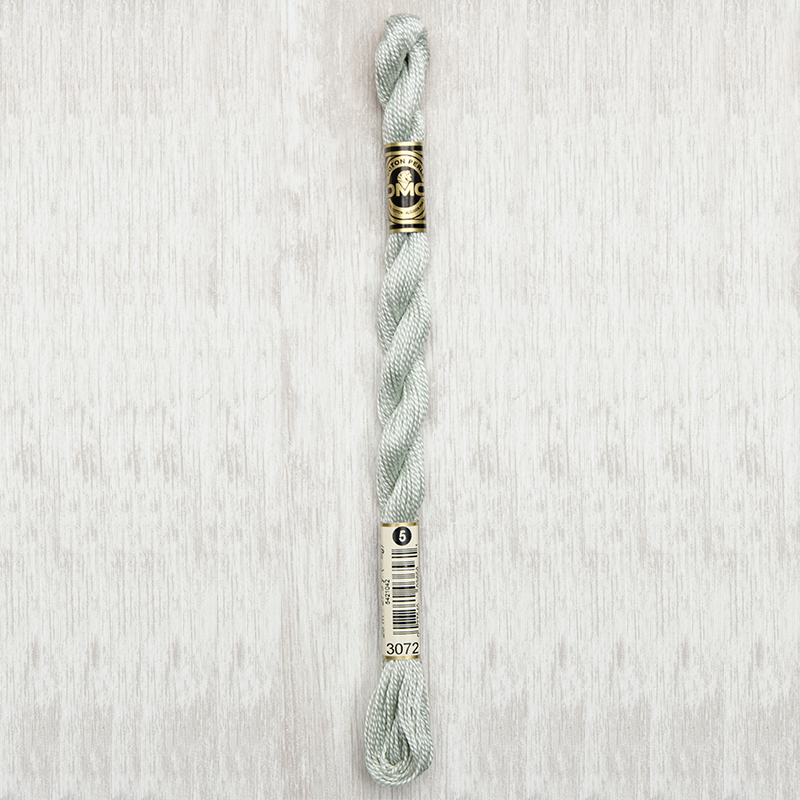 DMC Perle #5 3072 Desert Sand