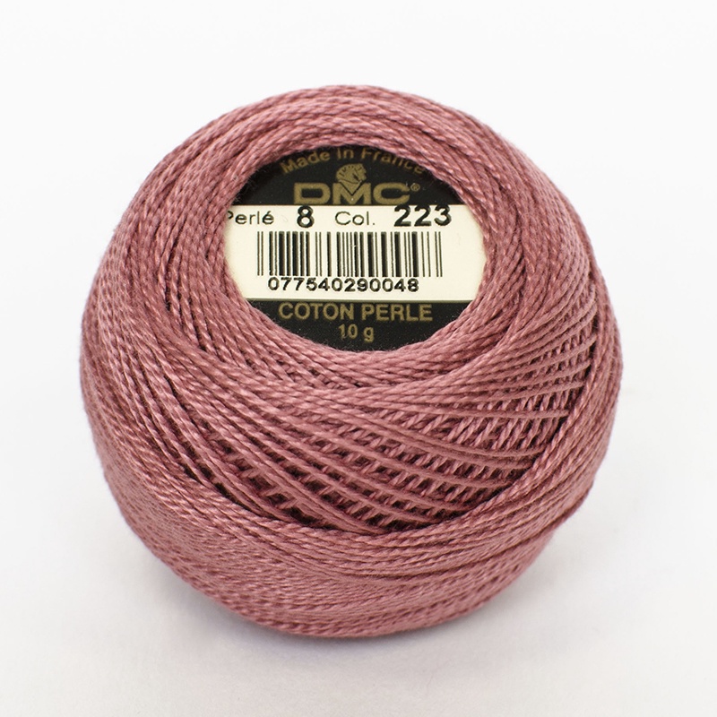 DMC Perle #8 0223 Light Shell Pink