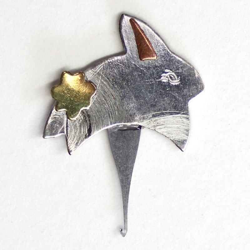 Puffin & Co Micro Needle Threader Bunny