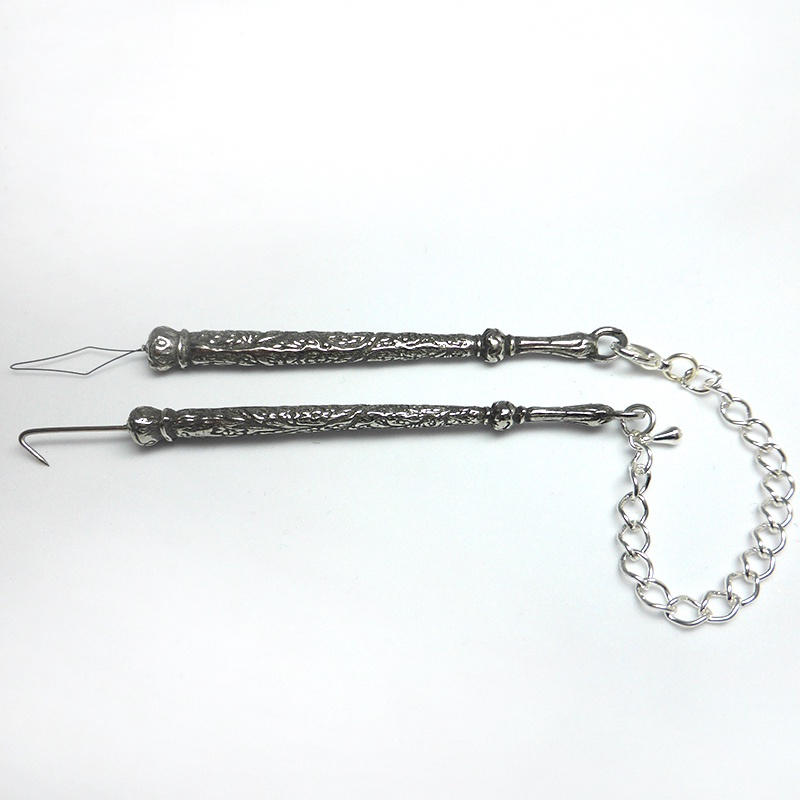 Simply Scissors Pewter Tail Catcher