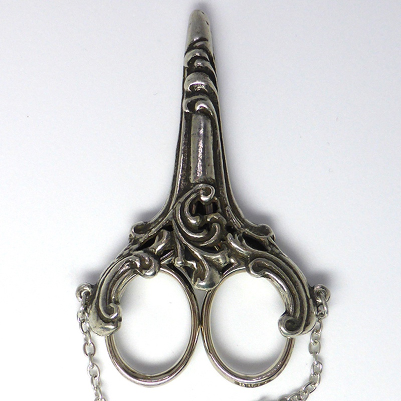 Simply Scissors Scroll Chatelaine  2.3/4"