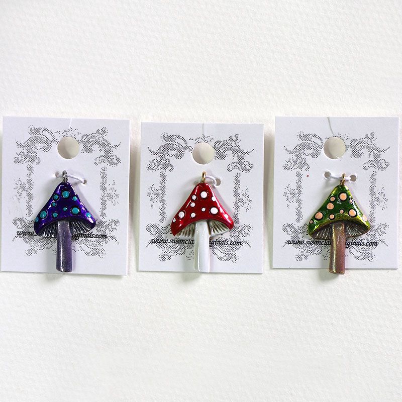 Susan Clarke Charm 1434 Mushroom