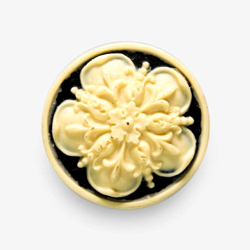 [kelmscottneedleminder-tudorrose] Kelmscott Tudor Rose Needle Minder